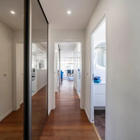 Sublime Contemporary In The Heart Of * קאן